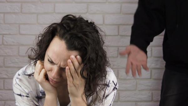 Agresszió, családon belüli erőszak, mint párkapcsolati probléma