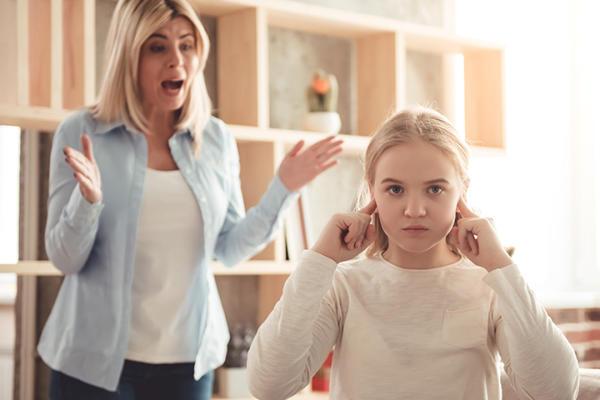 Hogyan hat a szülői stressz a gyermekre?